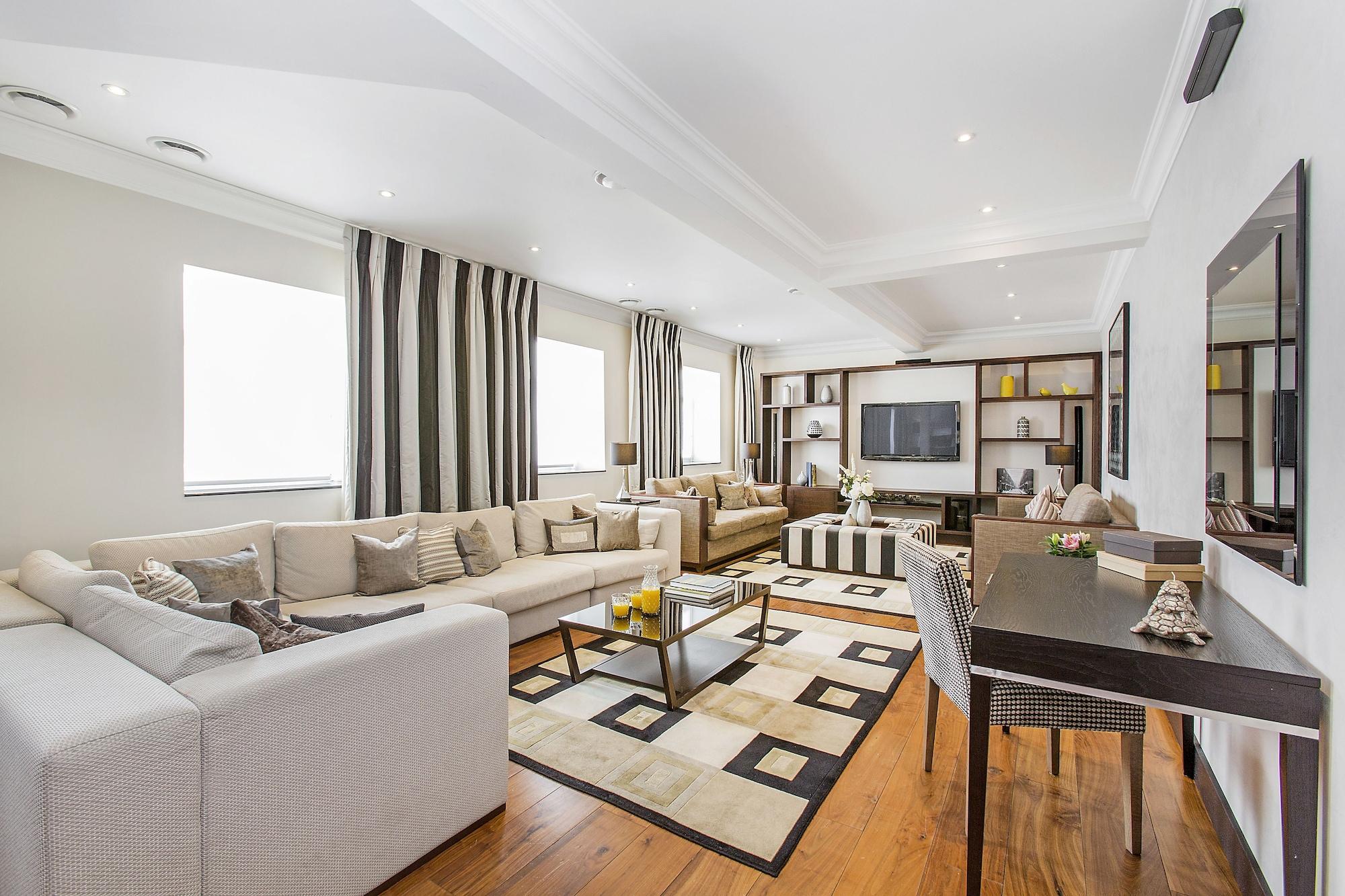 Luxury Four Bedroom Penthouse with Terrace