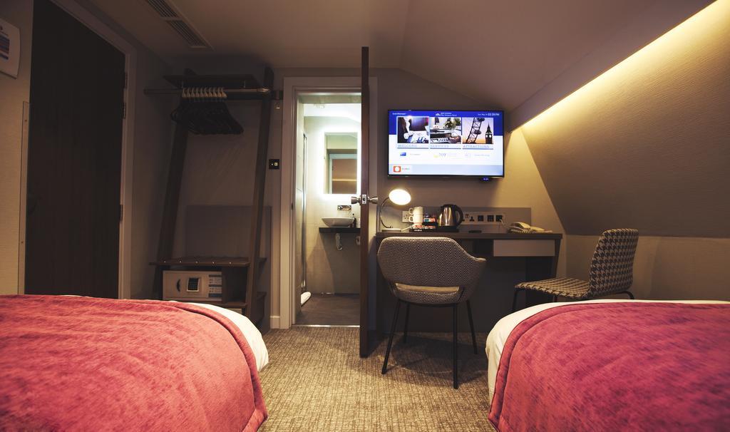 Standard Twin Room Non-Smoking