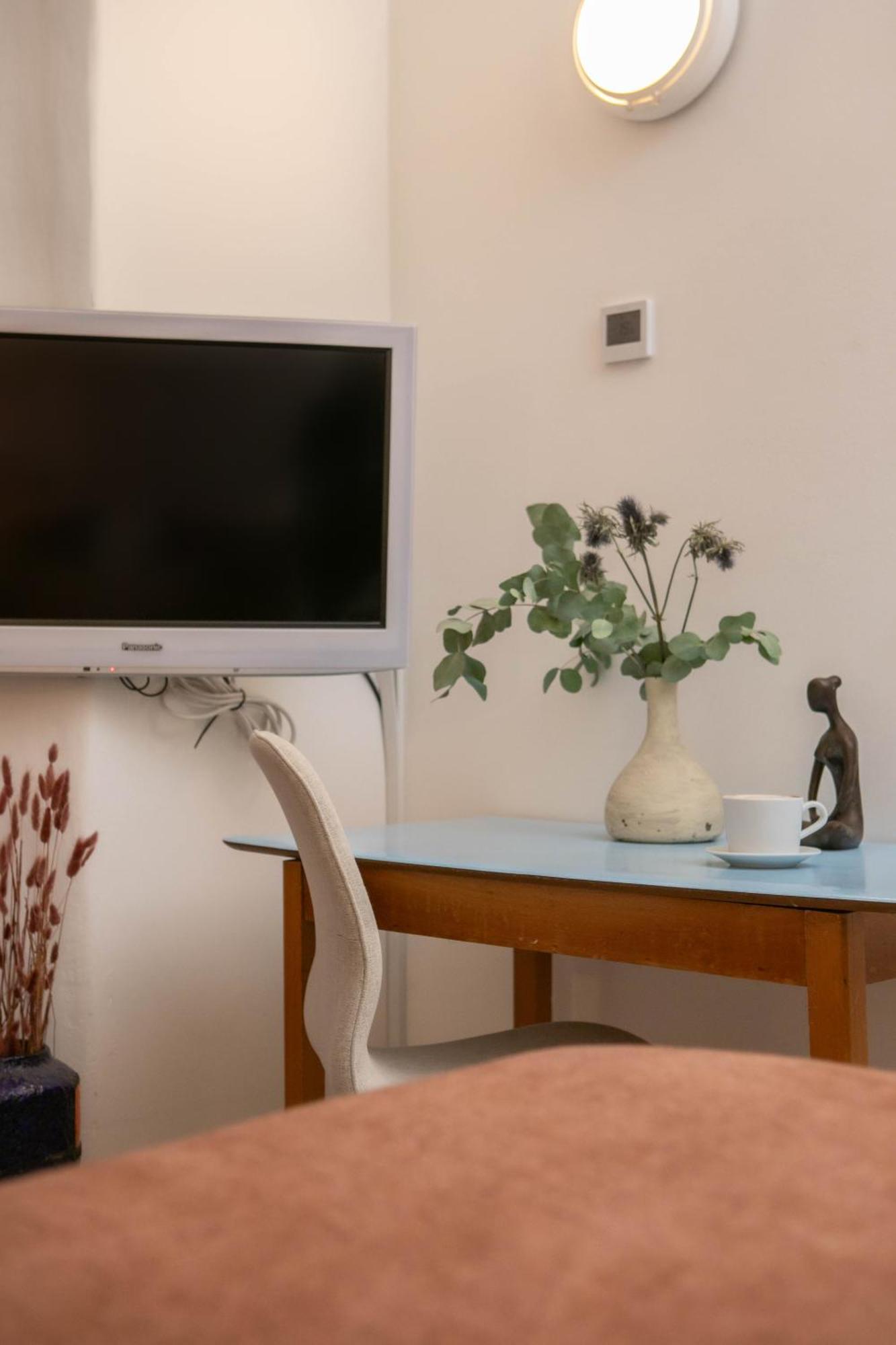 Double Room with Private External Bathroom