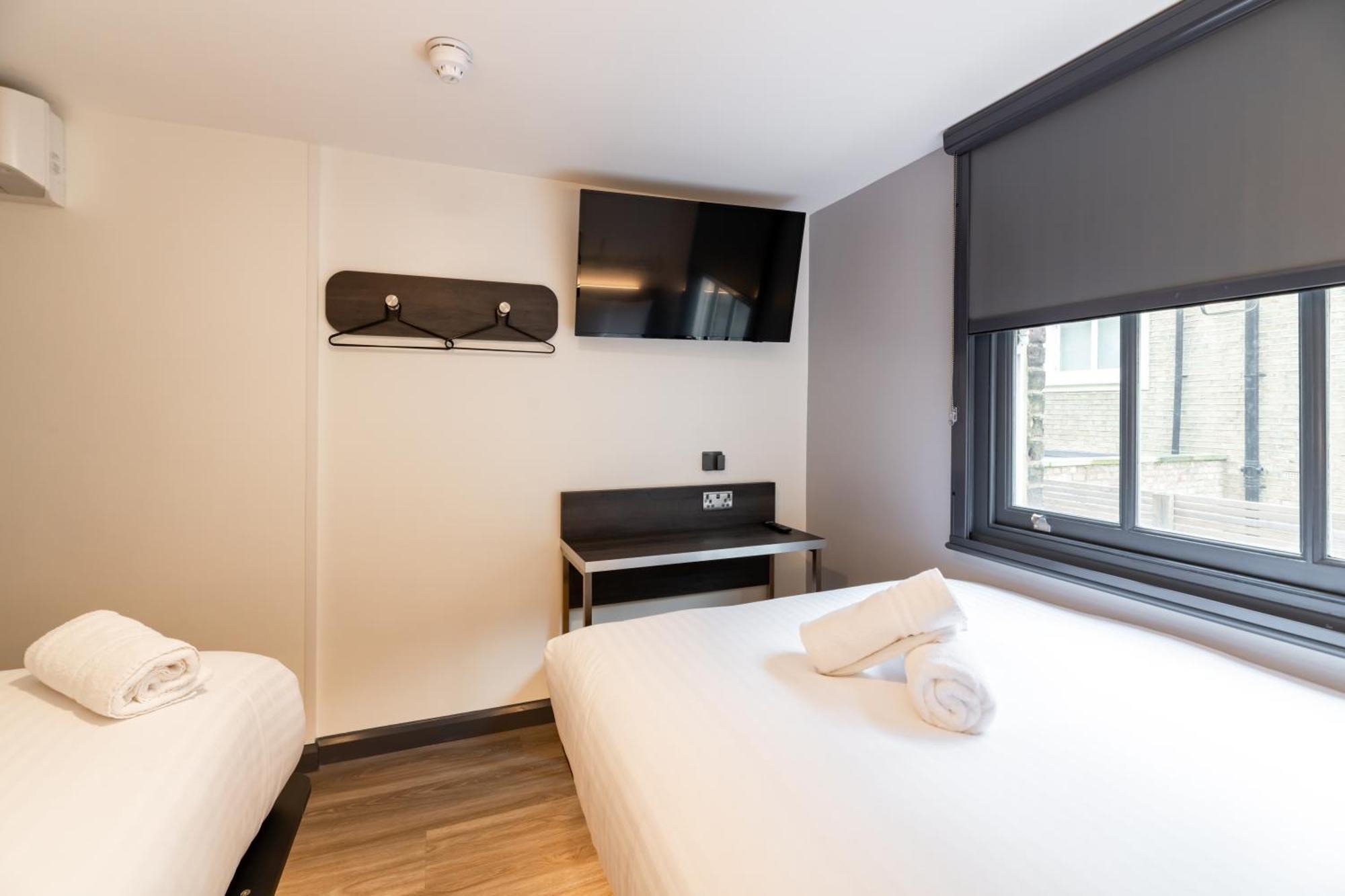 Family triple room