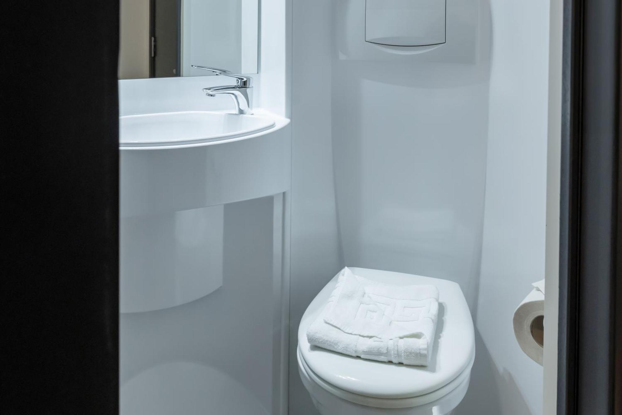 Economy Double Room without Window