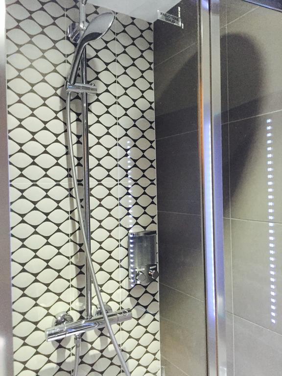 Family Room with Bathroom,1178699125:JPEG