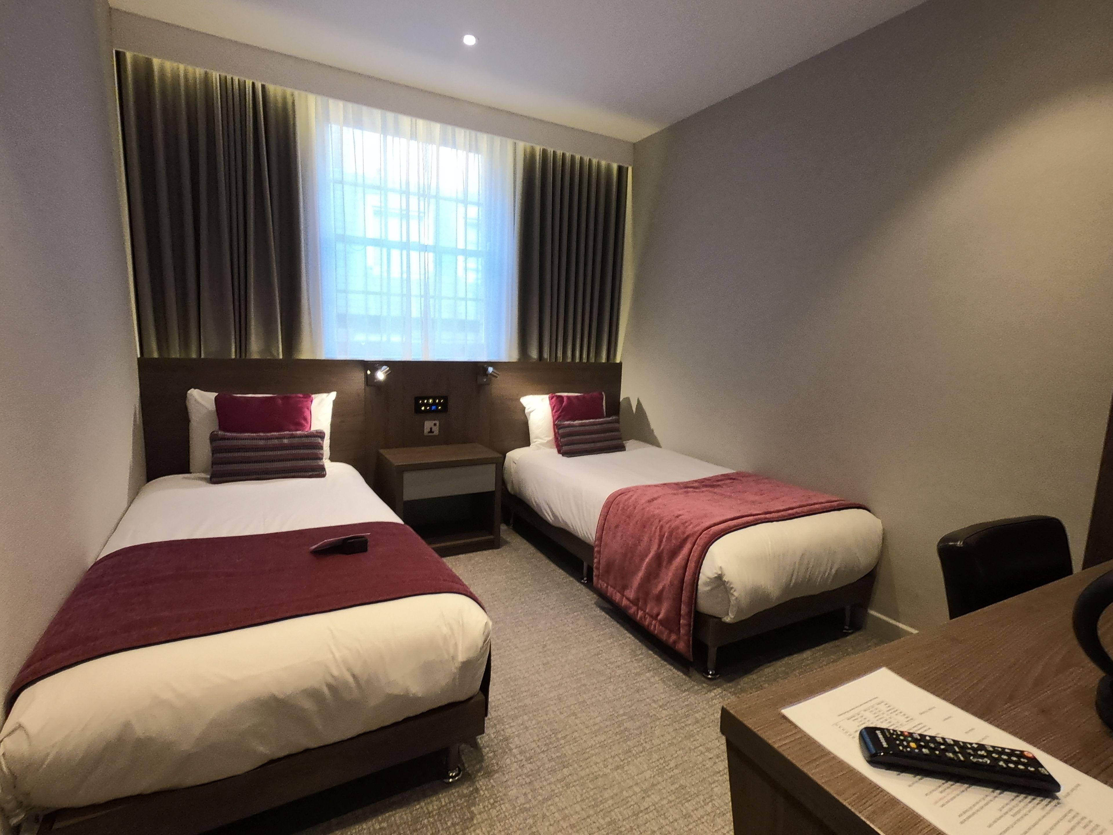 Standard Twin Room Non-Smoking