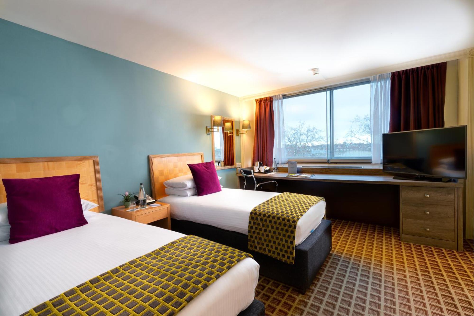Superior Twin Room,973666981:JPEG