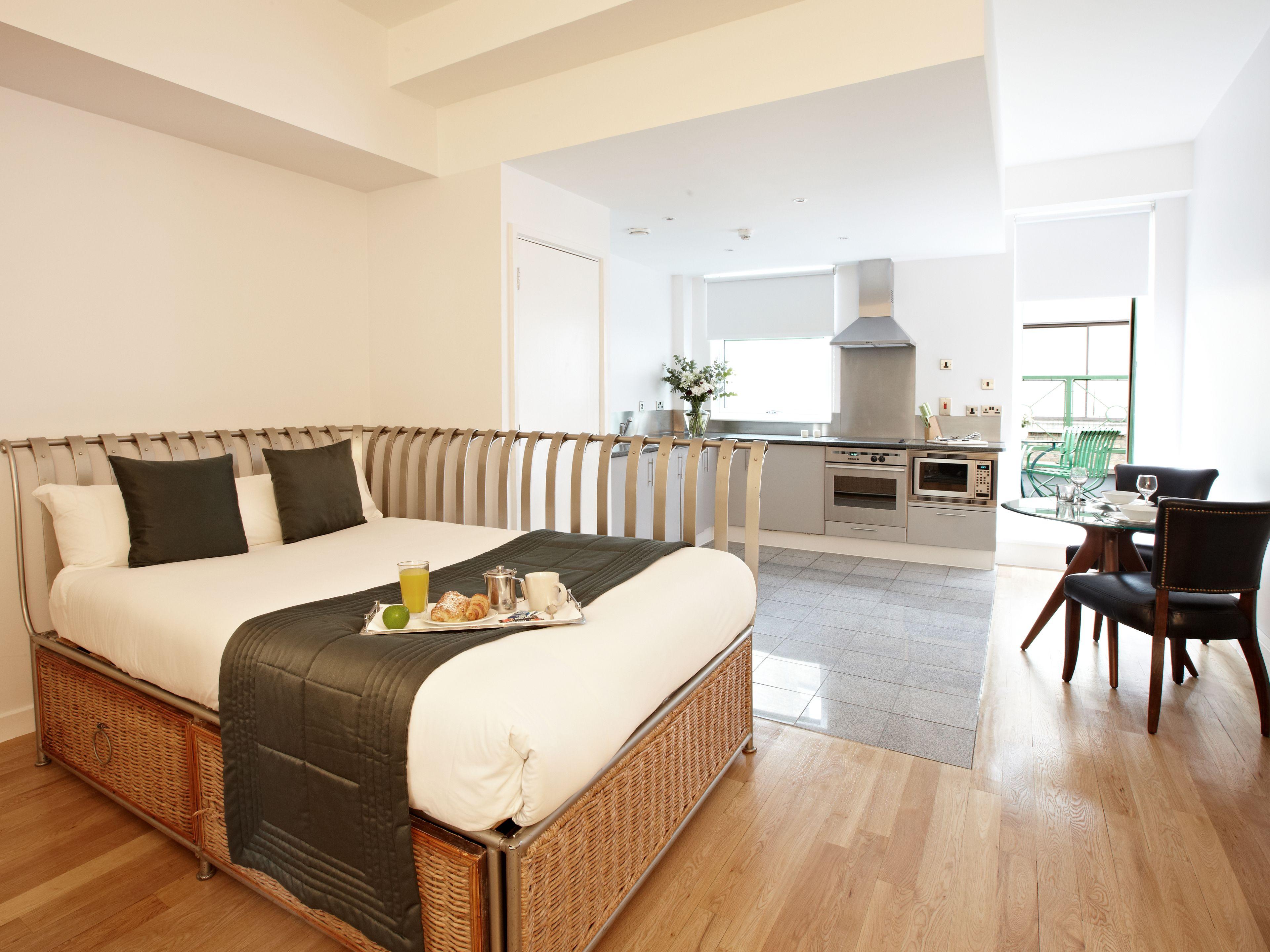 Studio Apartment