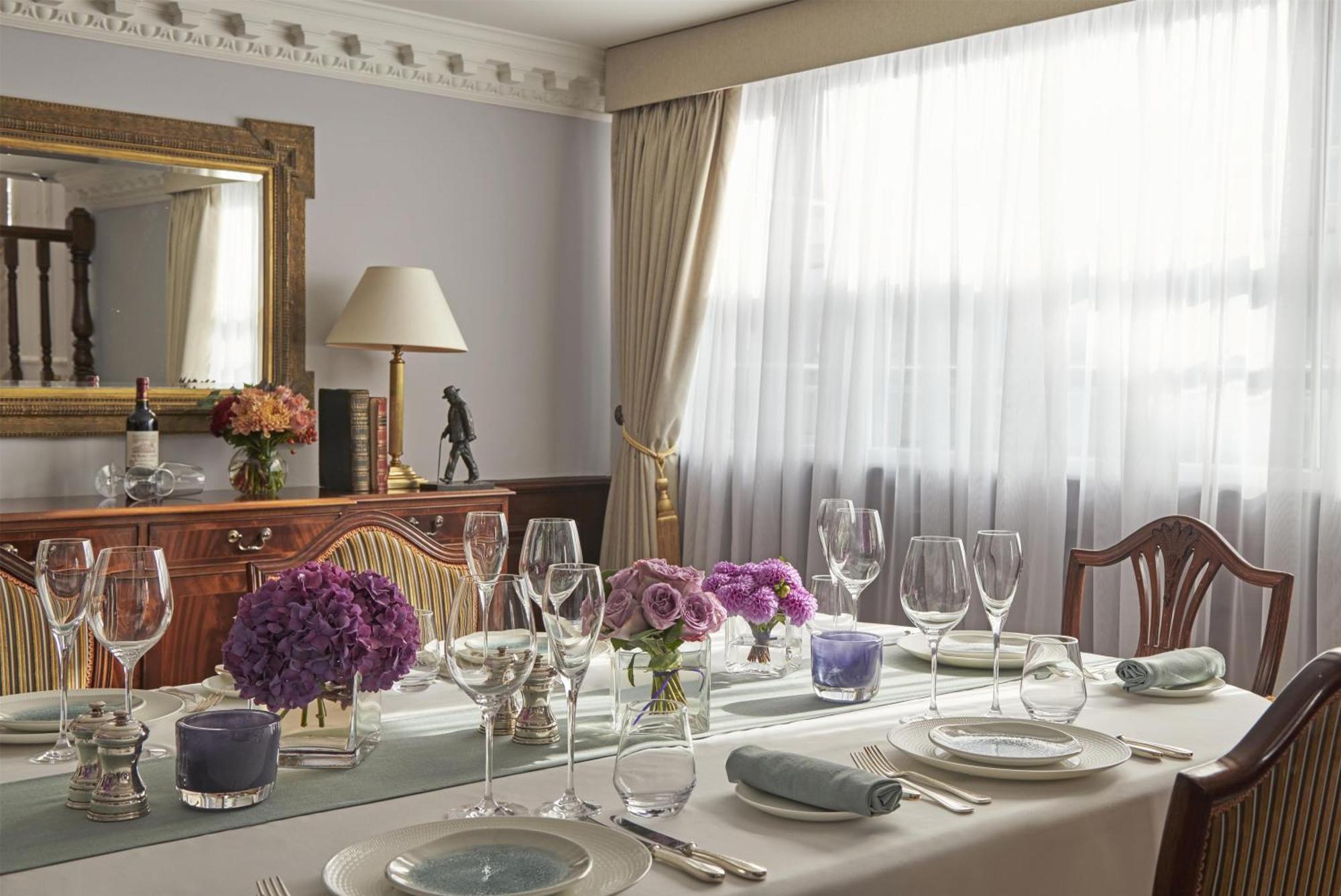 Residential Suite,1742613694:JPEG