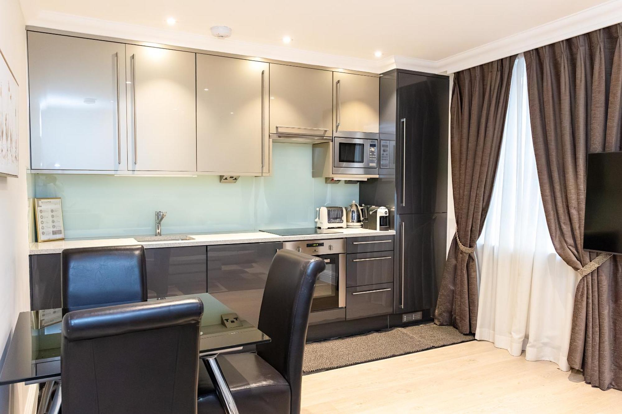 2nd Floor 1 Bedroom