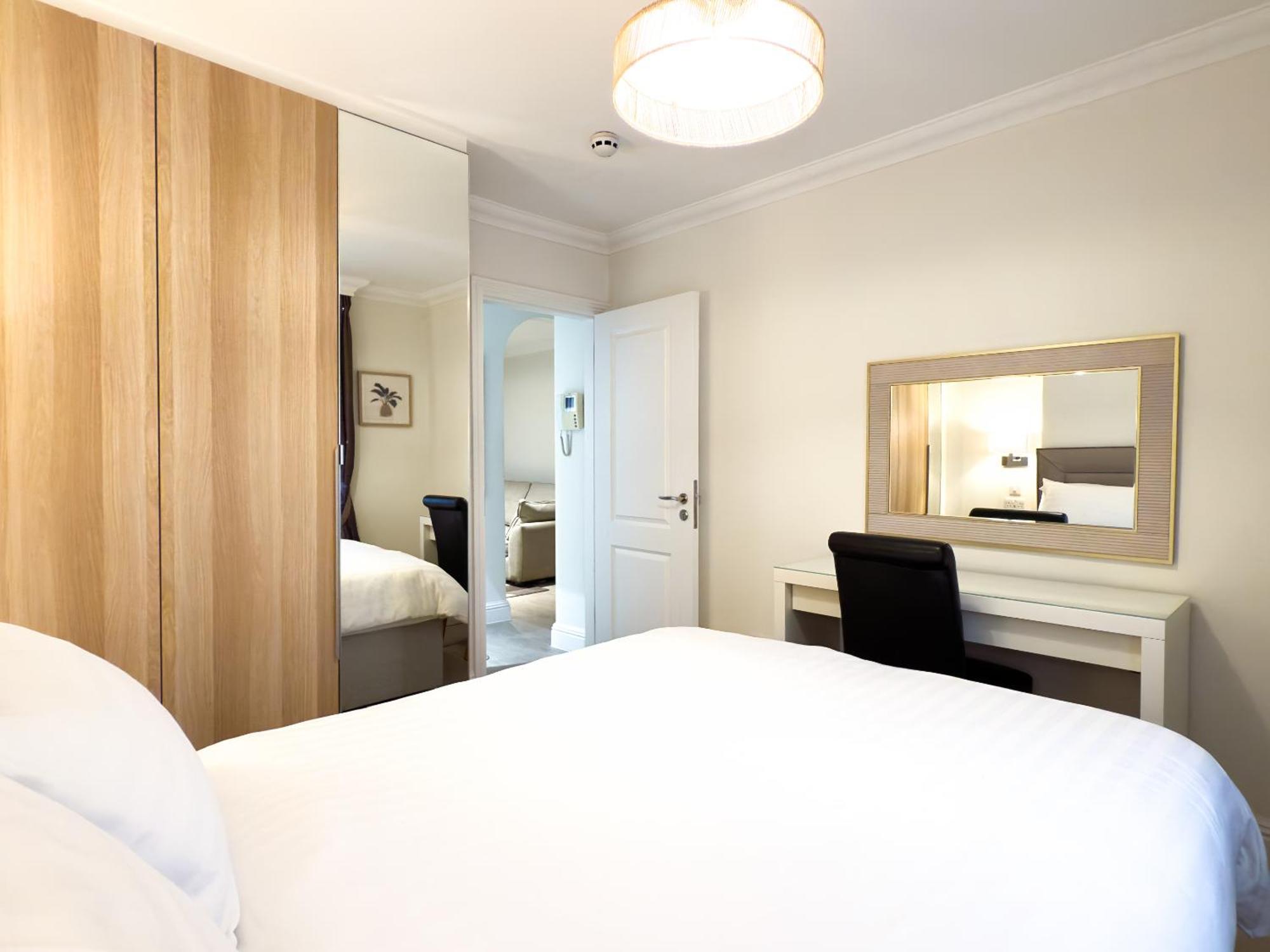 2nd Floor 1 Bedroom
