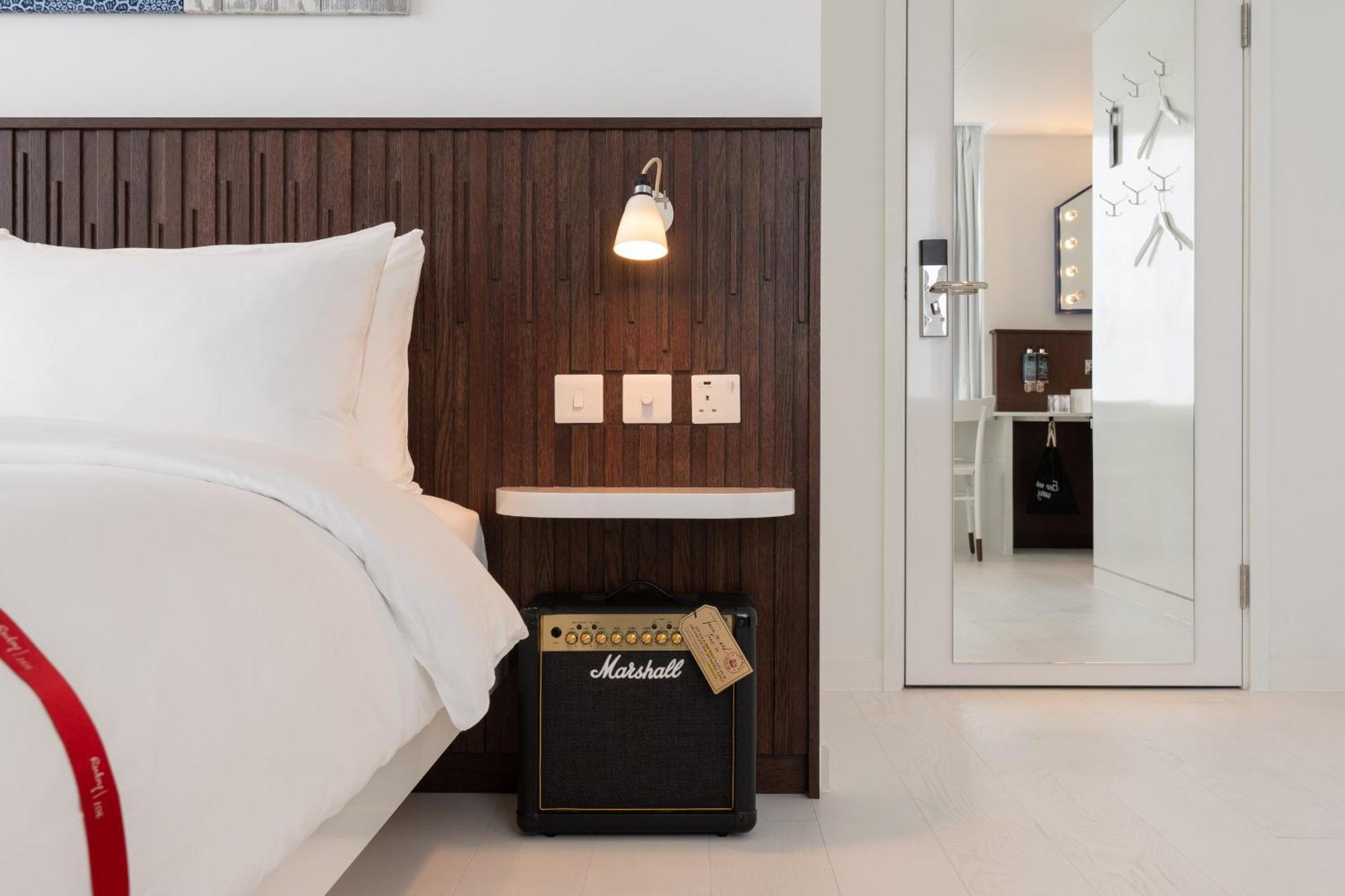 Lovely Room