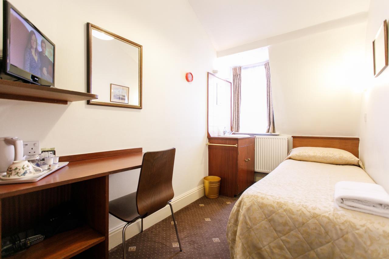 Single Room,1346221532:JPEG