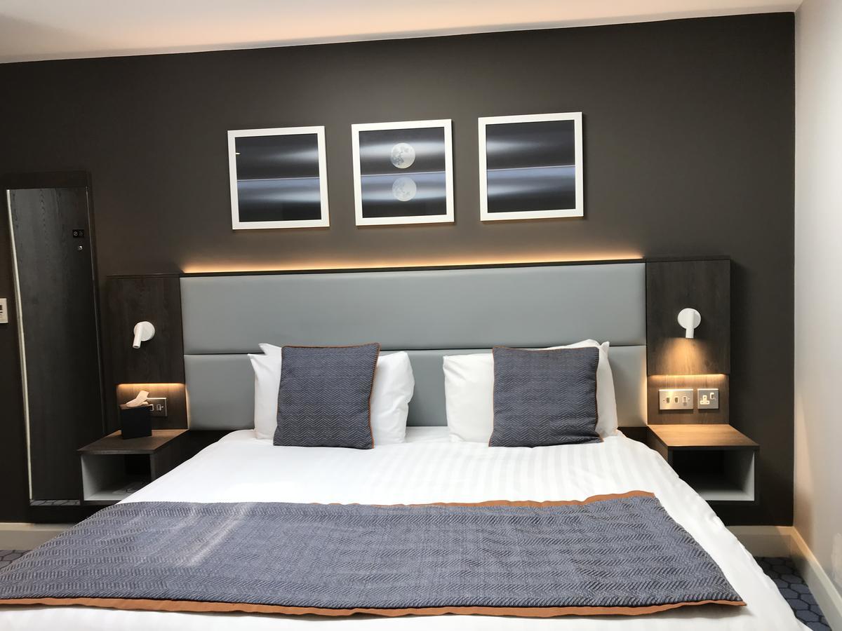 Junior Suite Double Bed,1215373762:JPEG