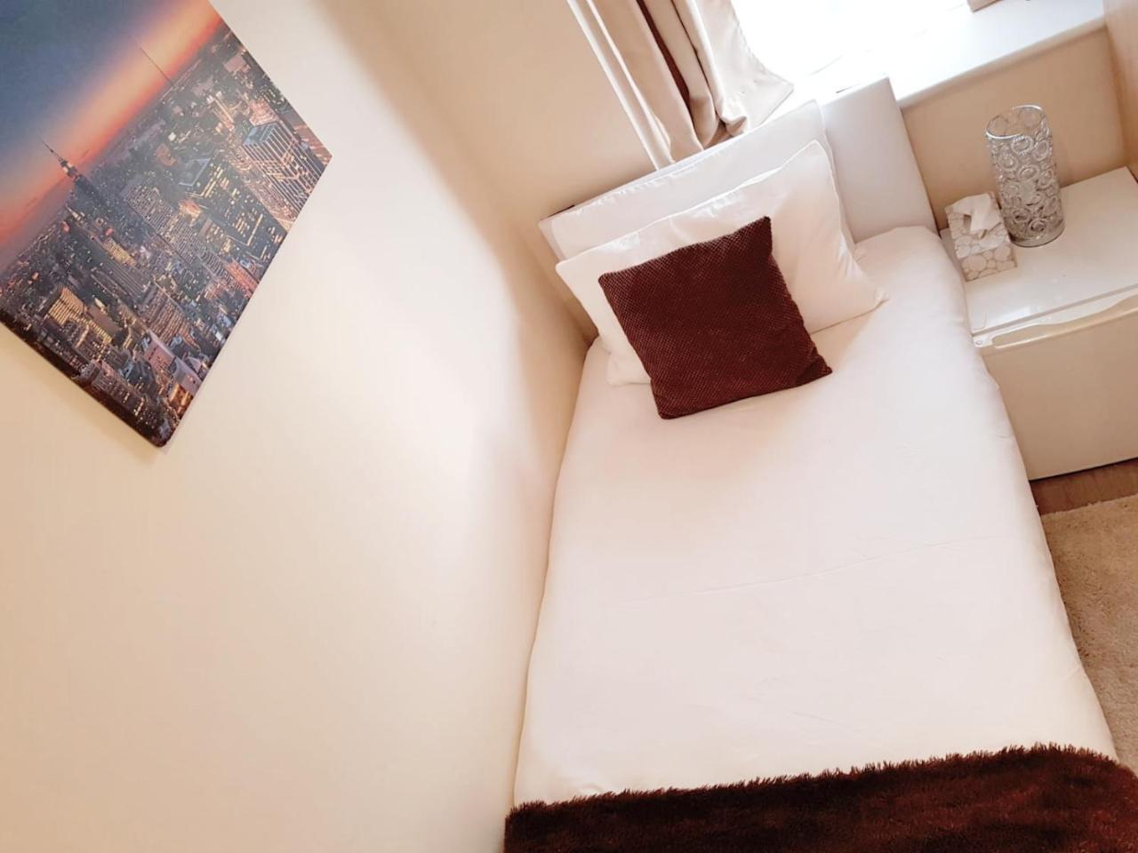 Budget Single Room