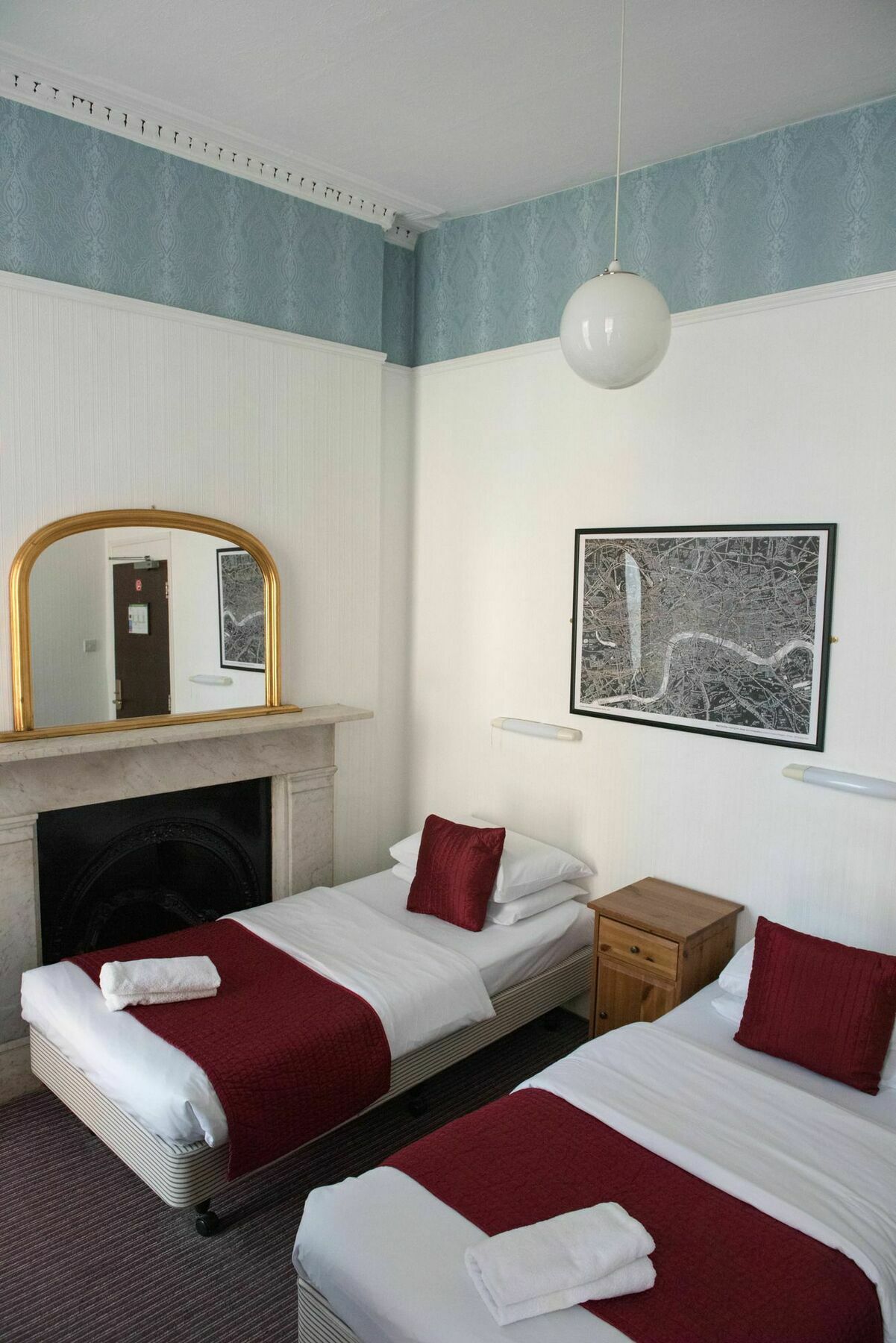 Twin Room with Shared Bathroom,1600557555:JPEG