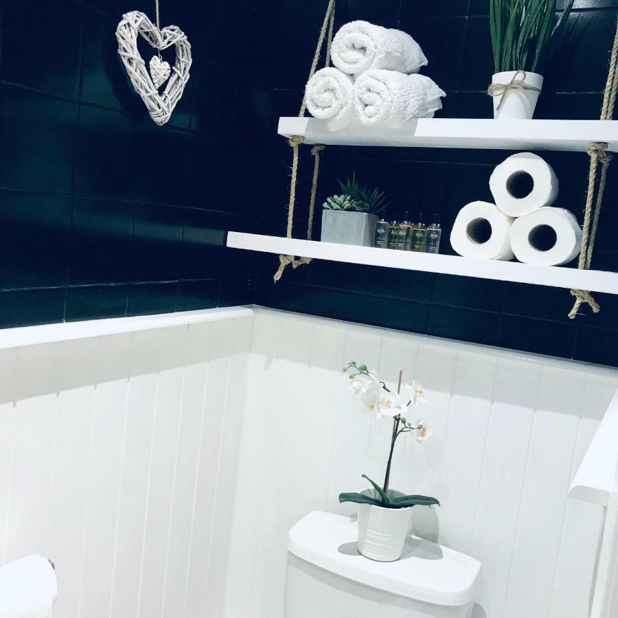 Comfort Triple Room with Shower