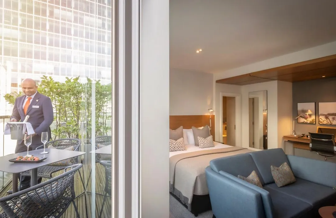 Clayton Hotel London Wall-1