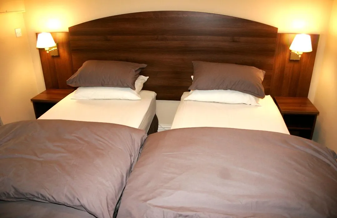 The Railway Tavern Hotel-1