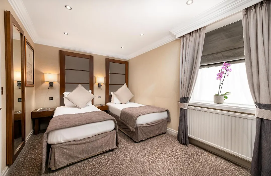 Gem Langham Court Hotel-1