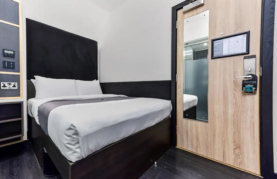 The Z Hotel Strand-1