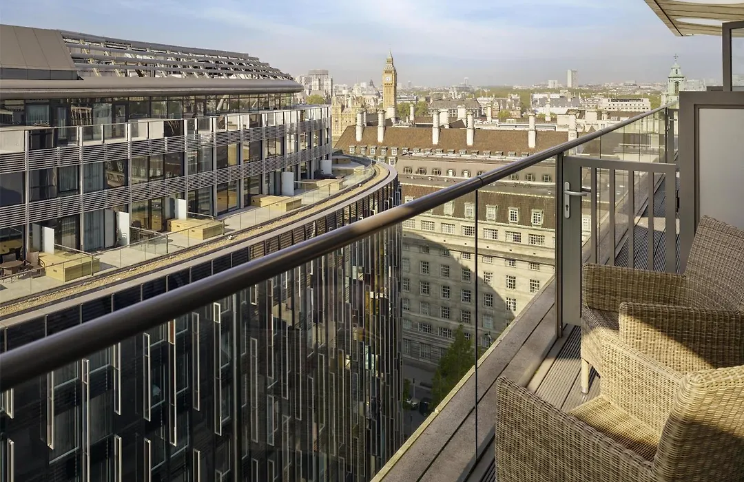 Park Plaza County Hall London-1