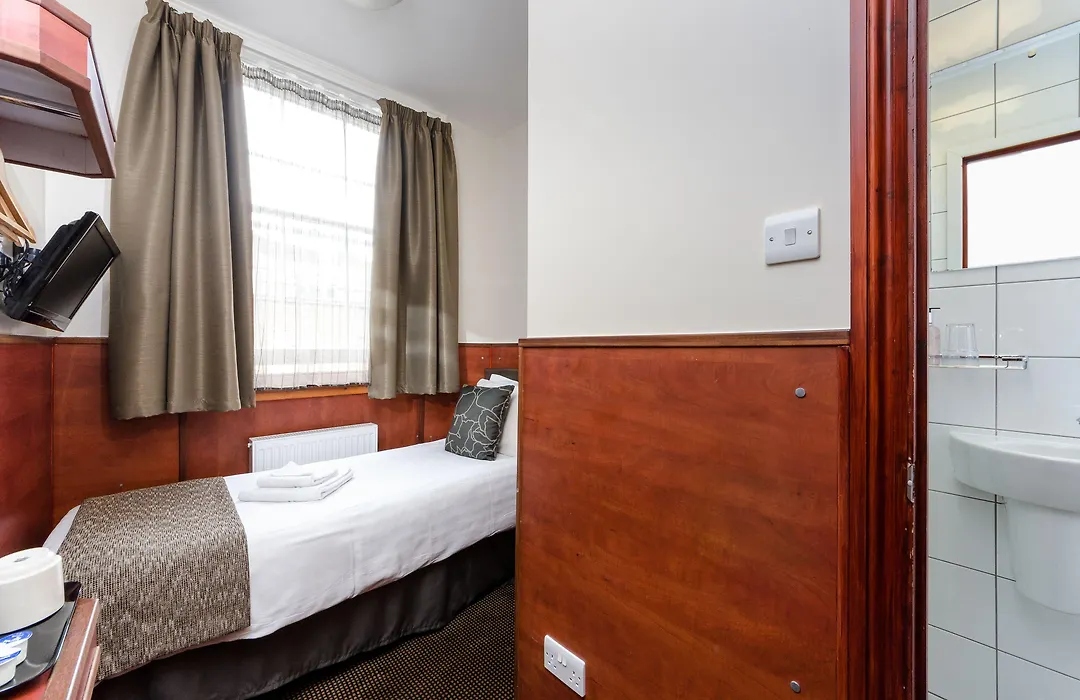 Wardonia Hotel Kings Cross-1