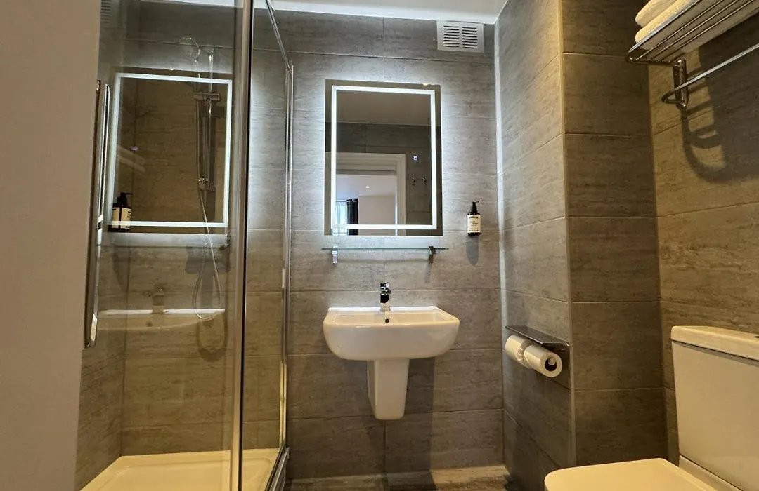 Berjaya Eden Park London Hotel-1