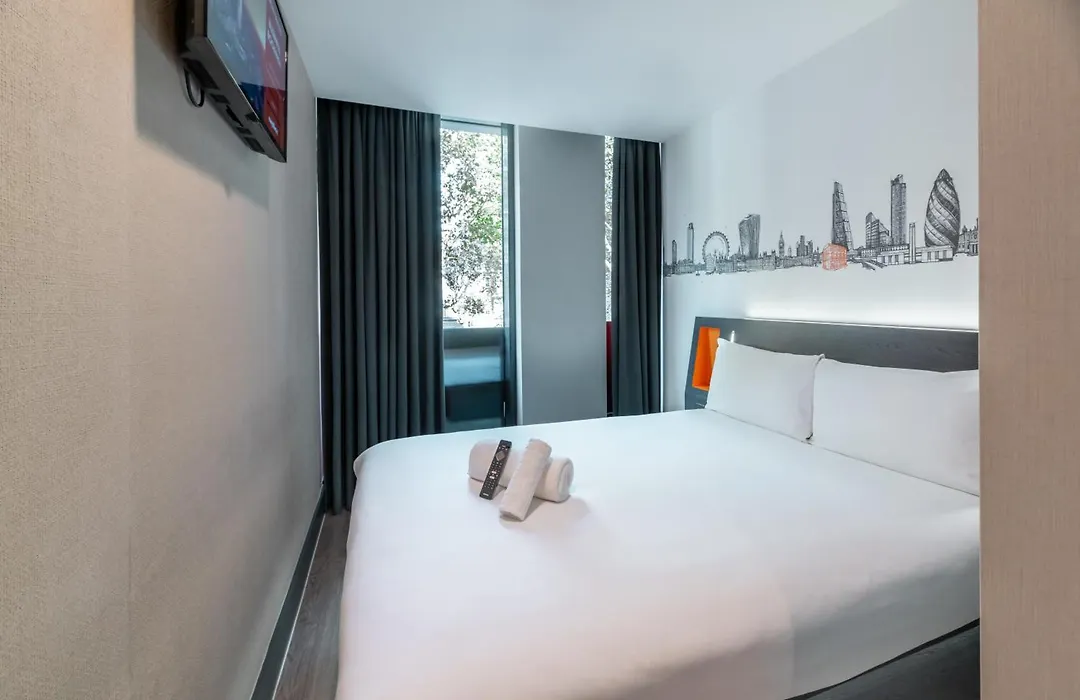 Easyhotel London City Shoreditch-1