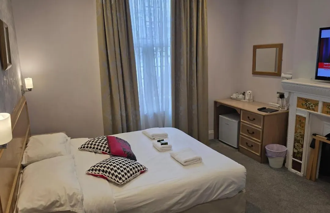 Admiral Hotel At Park Avenue-1