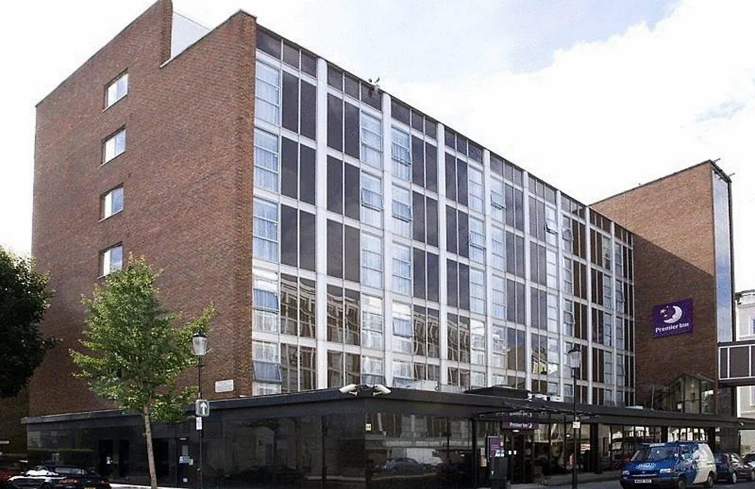 Premier Inn London Kensington-1