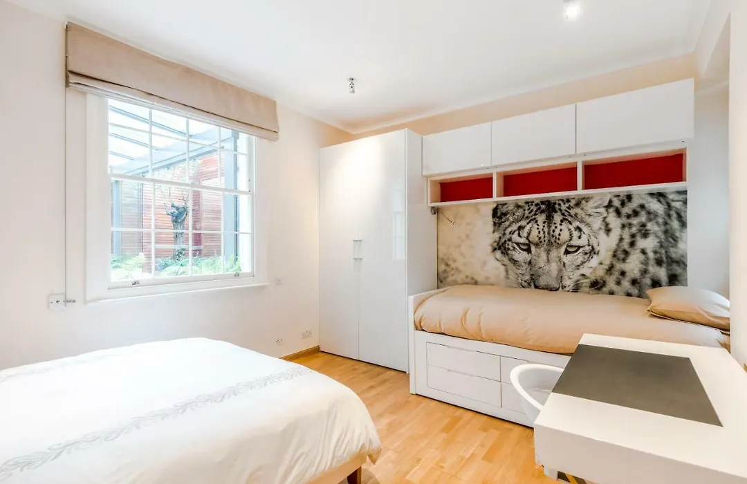 Garden Apartment London-1