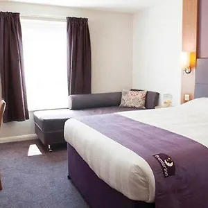 Premier Inn London Docklands Excel: What To Expect From 3 star Hotel ...