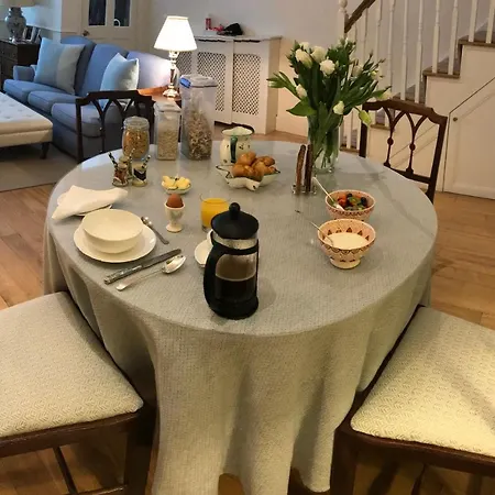 Fulham B&B-3