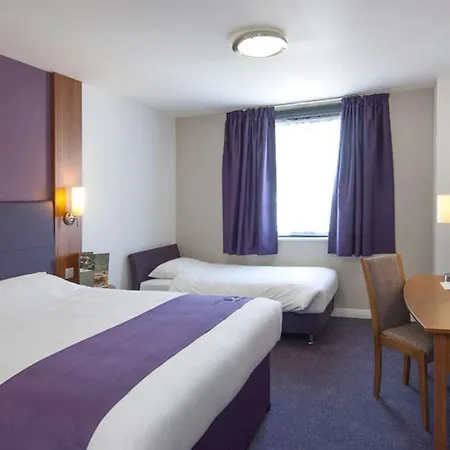 Premier Inn London Kensington-2