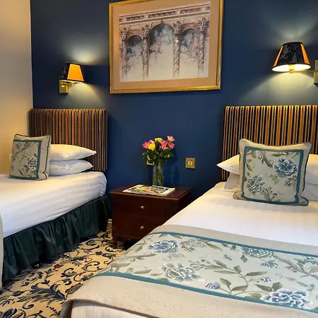 London Lodge Hotel-3