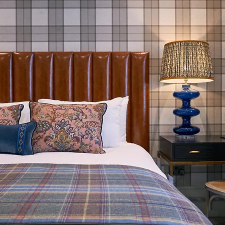 The Tophams Hotel-2