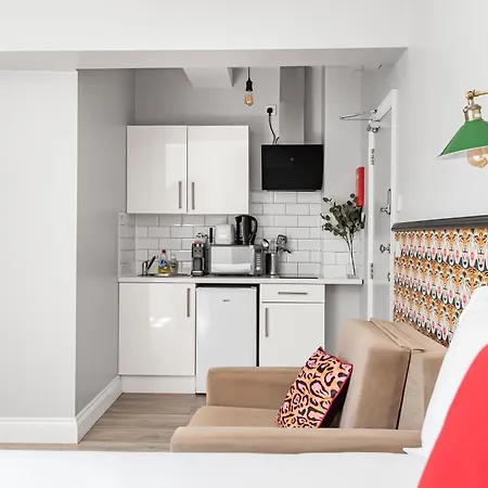 Euston Apartments-2