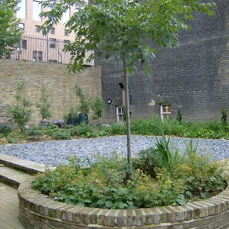 Lse Passfield Hall-2