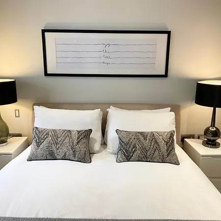 Luxury Apartments In Westminster-3