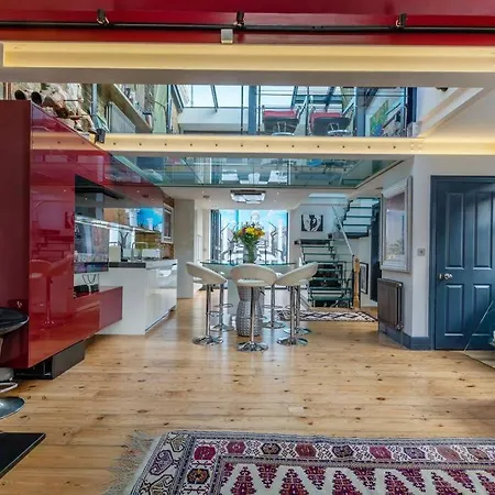 Penthouse-2