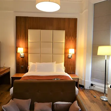 Sloane Square Apartments-3