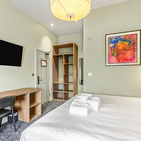 Clapham Guest House-3