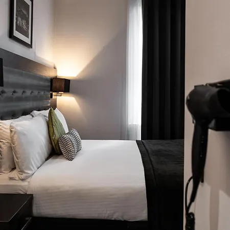 The W14 Kensington-2