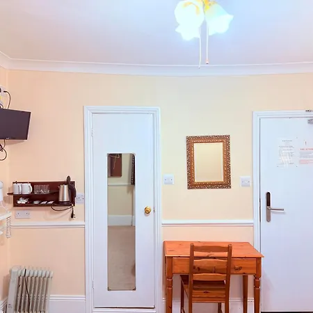 Europa House Hotel, London Paddington-2