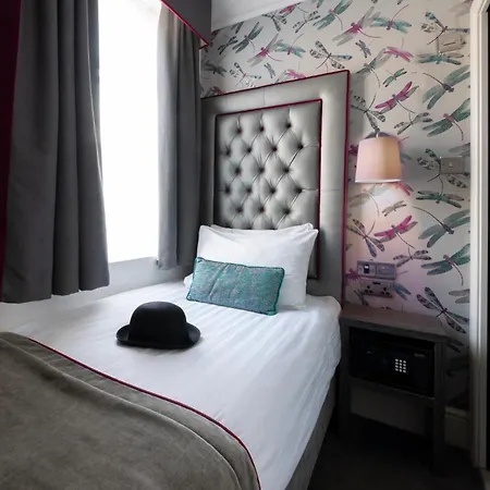 The Beverley Hotel London - Victoria-3