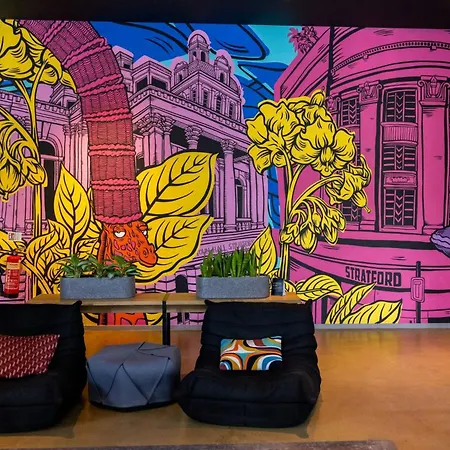 Moxy London Stratford-2