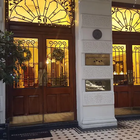 Commodore Hotel-3
