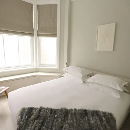 56 Welbeck Street-2