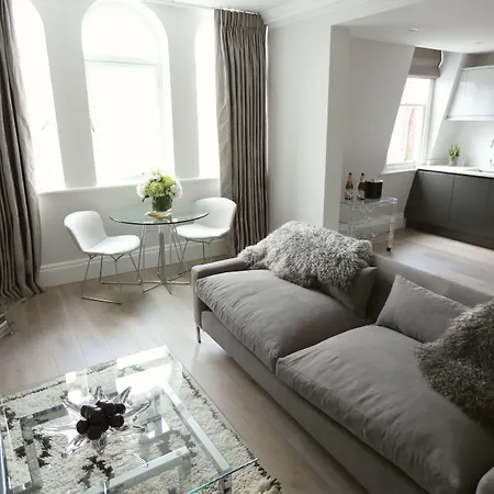 56 Welbeck Street-3