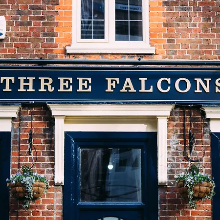 Three Falcons-3