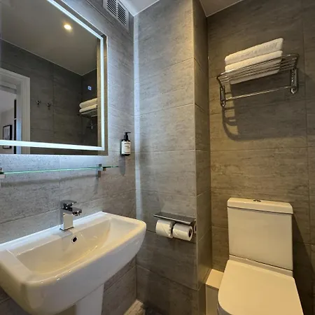 Berjaya Eden Park London Hotel-3
