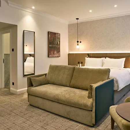 Radisson Blu Hotel, London Euston Square-3